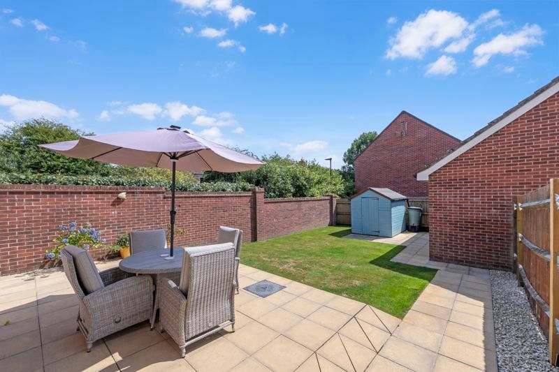 Property photo 2 of 19 Photo 9