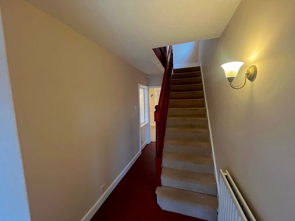 Property photo 2 of 11 Image