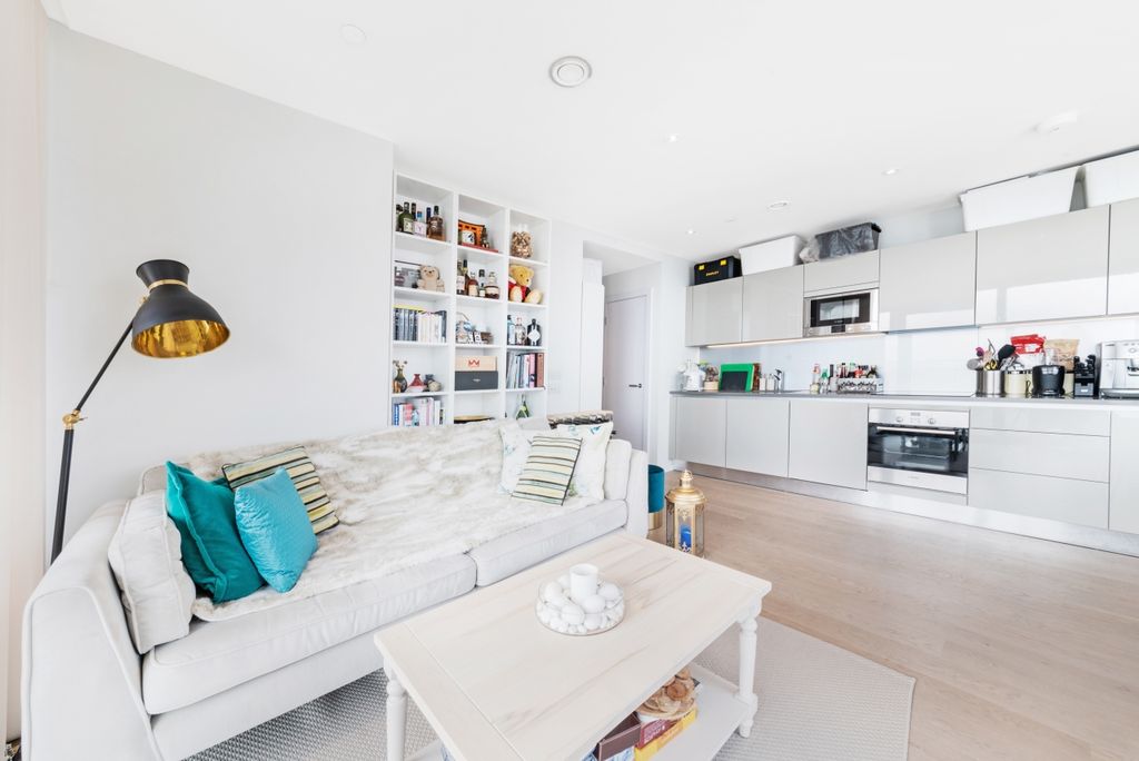 Property photo 3 of 10 Living Area