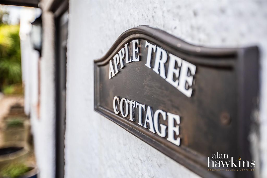 Property photo 3 of 19 3490-4.Jpg