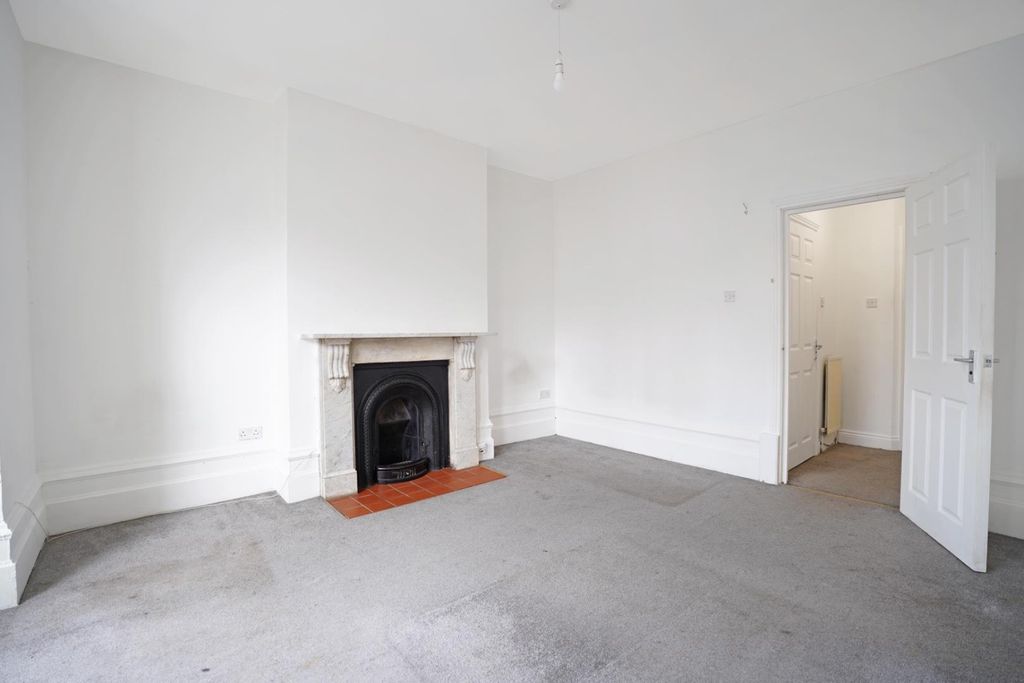 Property photo 2 of 10 Dsc00585.Jpg