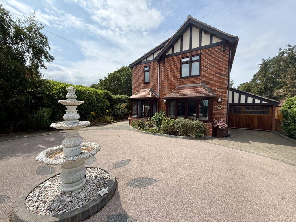 Property photo 2 of 74