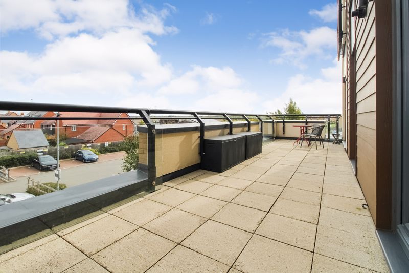 Property photo 1 of 16 Balcony