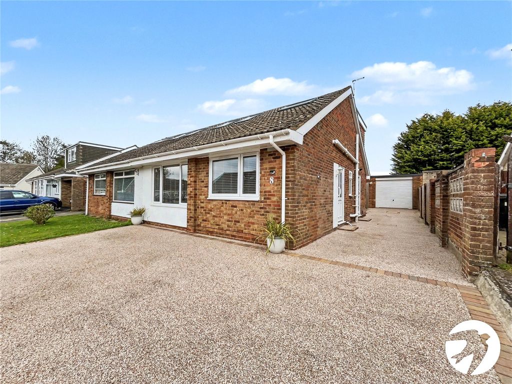 Property photo 1 of 27 Picture No. 40