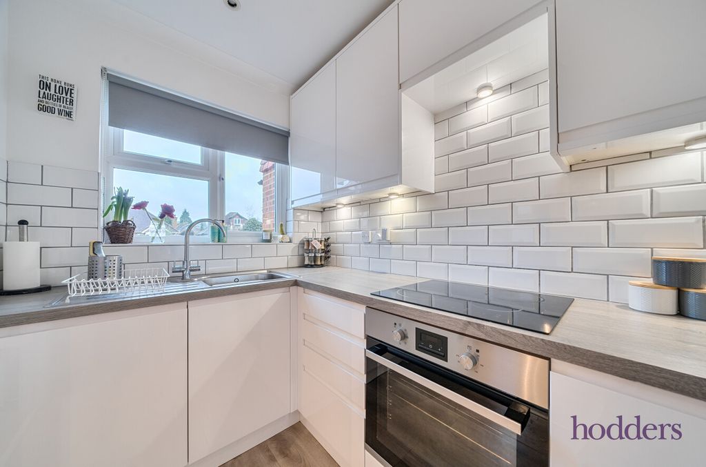 Property photo 2 of 23 2865F7F9-0439-453...