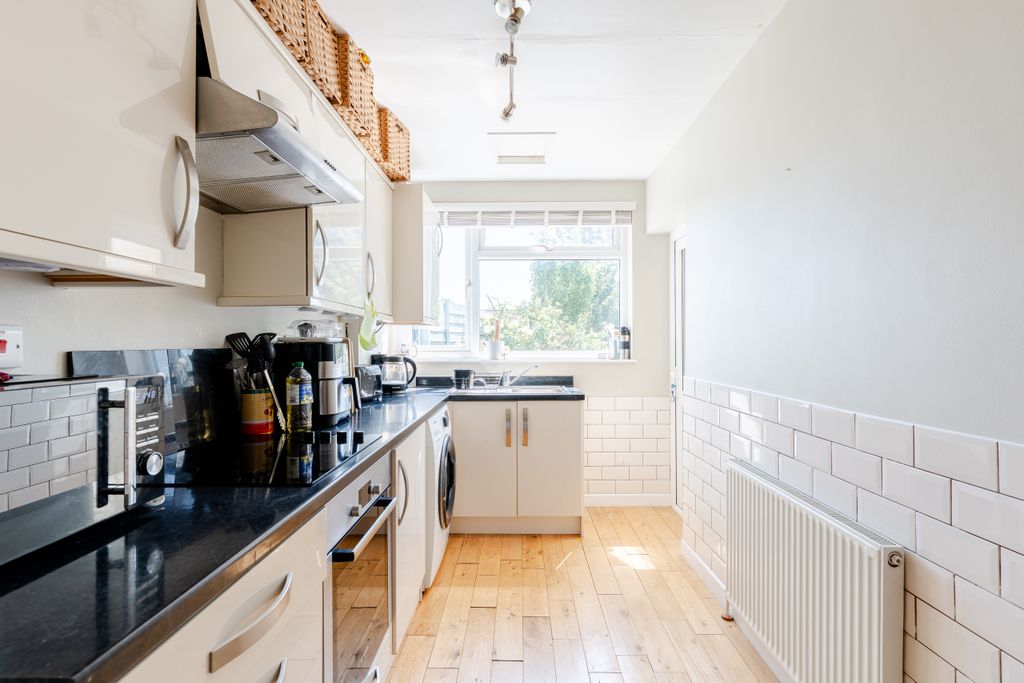 Property photo 3 of 15 3