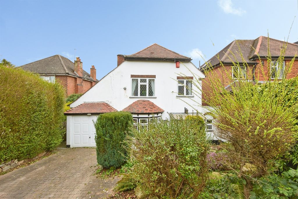 Property photo 1 of 17