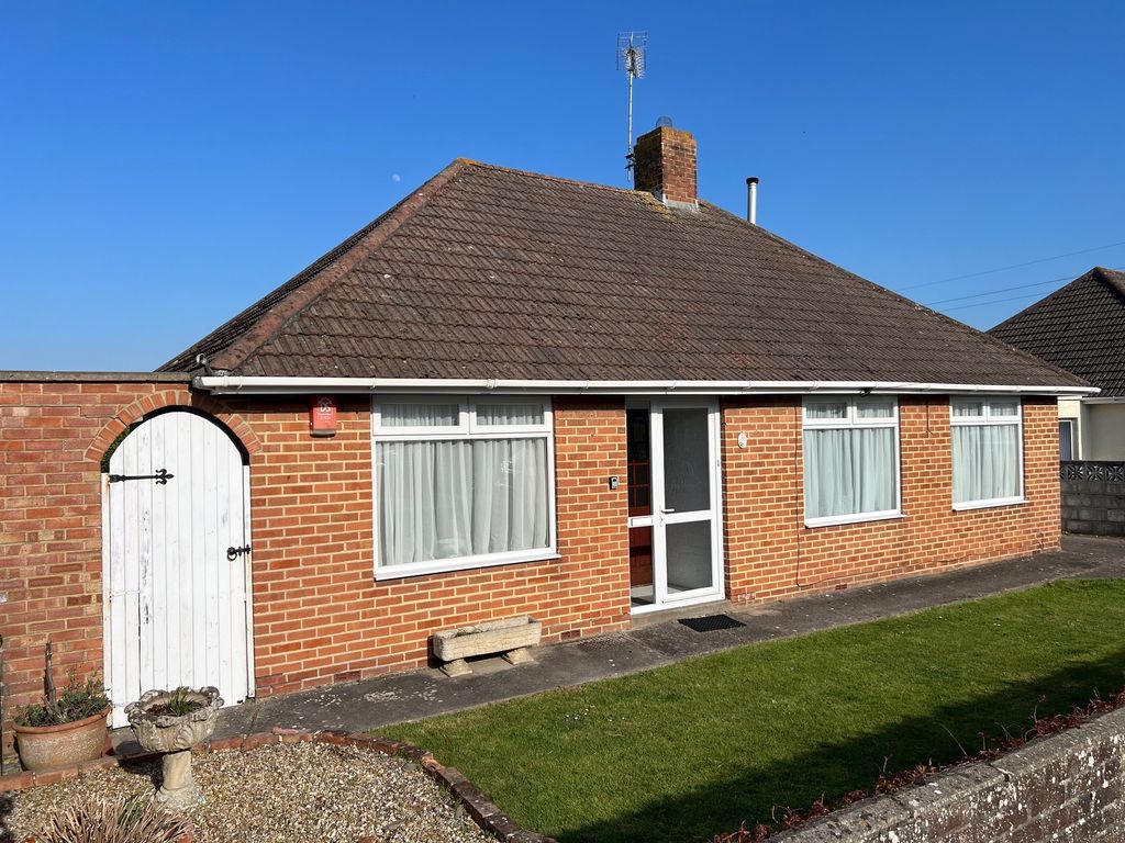 Property photo 2 of 24 16