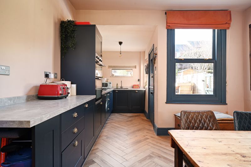 Property photo 3 of 32 Open Plan Dining Kitchen