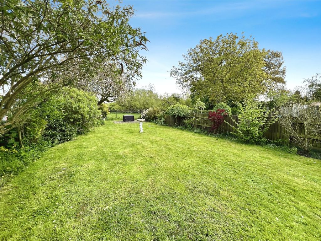 Property photo 2 of 18 Picture No. 10