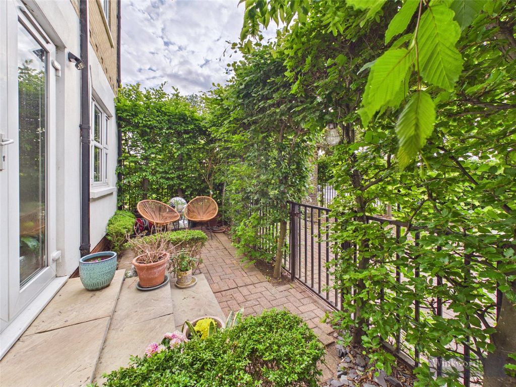 Property photo 1 of 9 Picture No. 31
