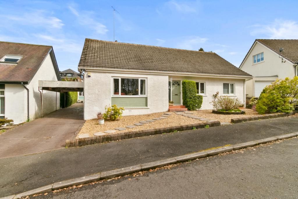Property photo 1 of 27