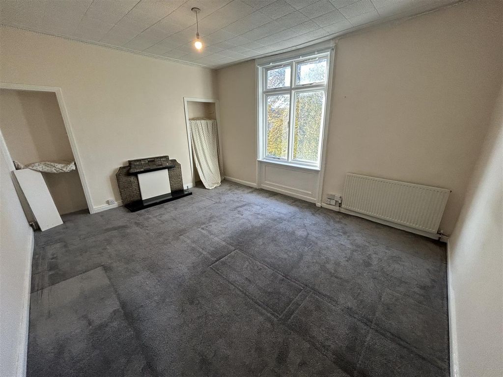 Property photo 2 of 7 Img_1092.Jpg