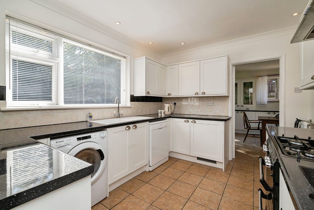 Property photo 2 of 27 Pbox-Img.Jpg