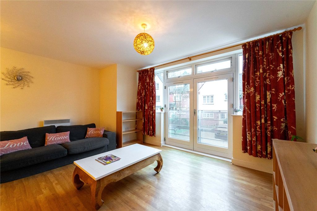 Property photo 3 of 15 Picture No. 14