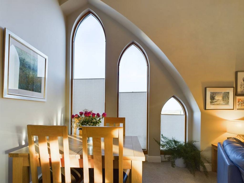 Property photo 1 of 27