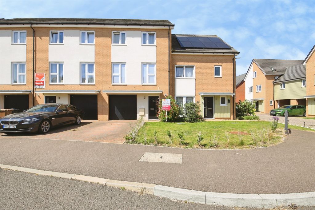 Property photo 1 of 20