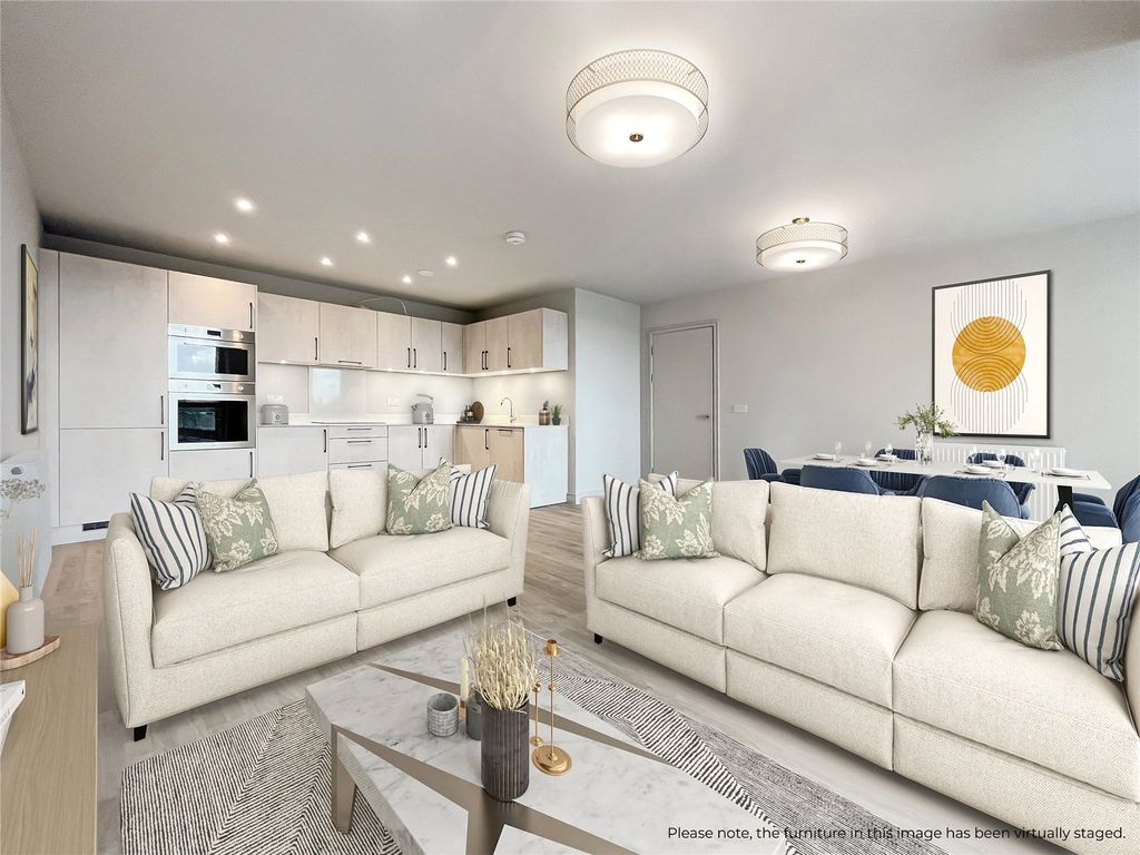 Property photo 2 of 11 5203 Watkins House