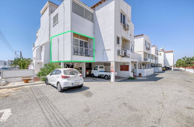Property photo 2 of 11 Apartment Outlined