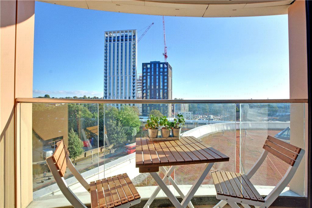 Property photo 2 of 13 Picture No. 12