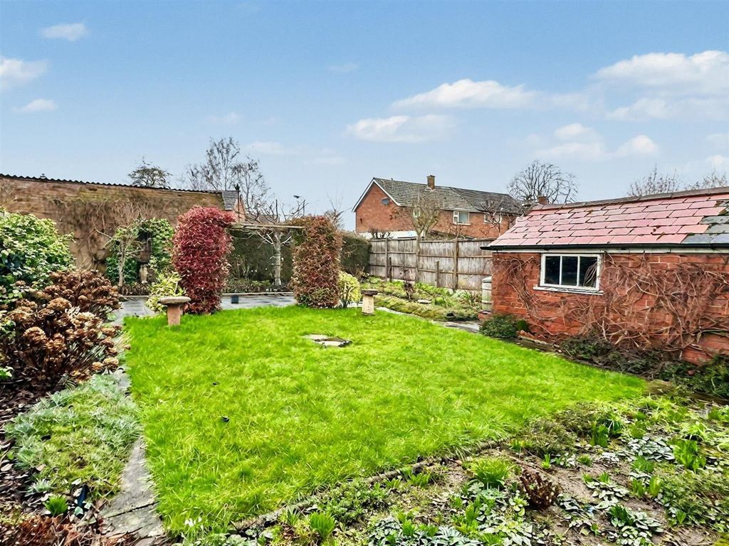 Property photo 3 of 17