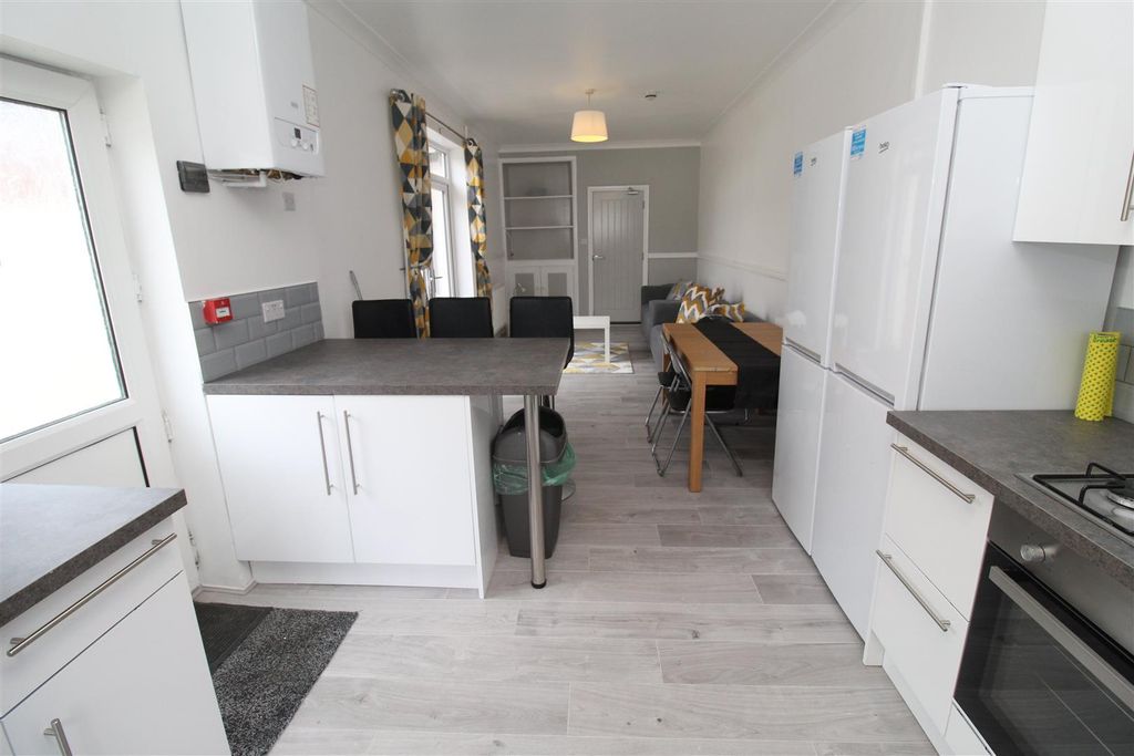 Property photo 3 of 33 Img_8457 (2).Jpg