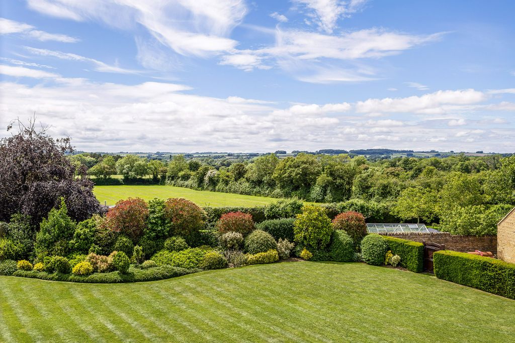 Additional image 26 of 5 bed property for saleWyck Rissington, Cotswolds, Gloucestershire GL54