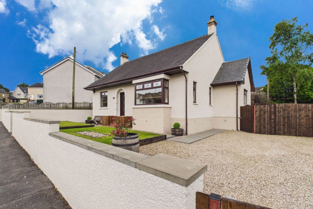 Property photo 1 of 35