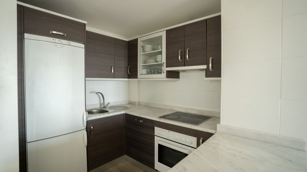 Property photo 3 of 14 Photo 2