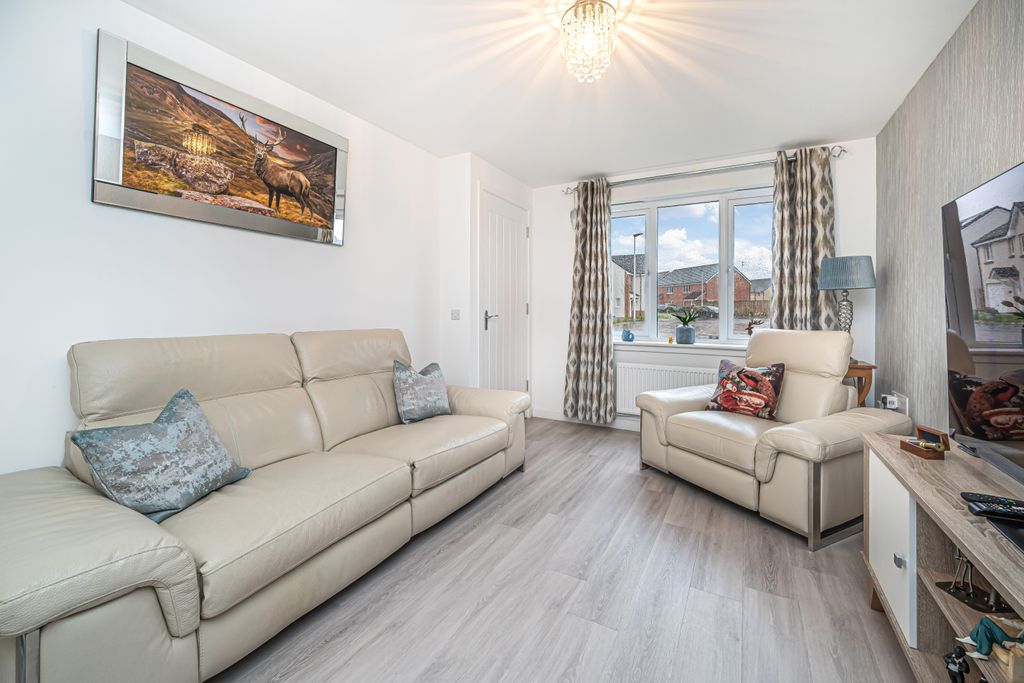 Property photo 2 of 29 Property Image 2