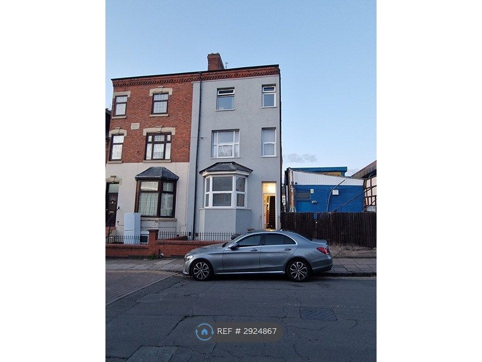 Property photo 3 of 11
