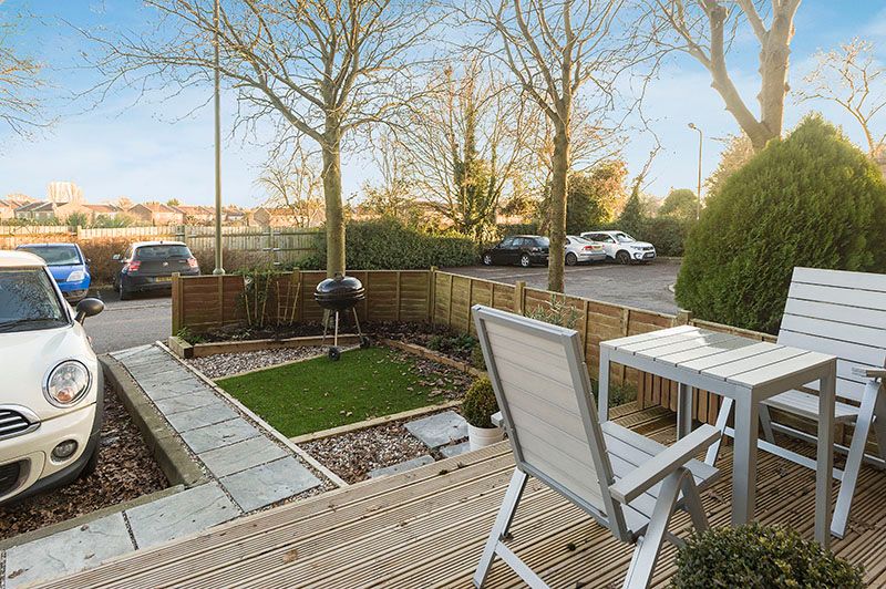 Property photo 3 of 7 Patio / Garden 