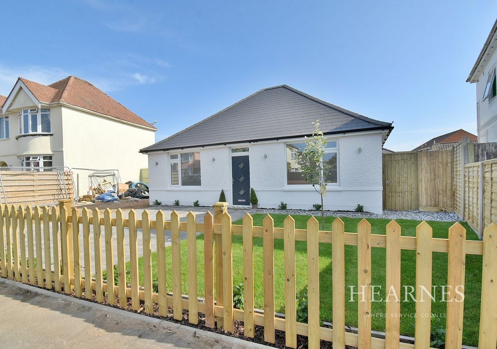 Property photo 1 of 20