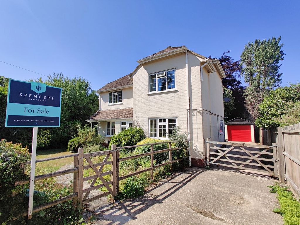 Property photo 1 of 20