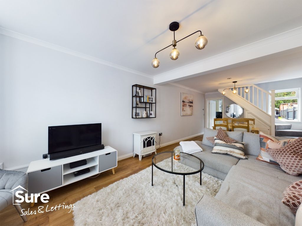 Property photo 2 of 13 2578861