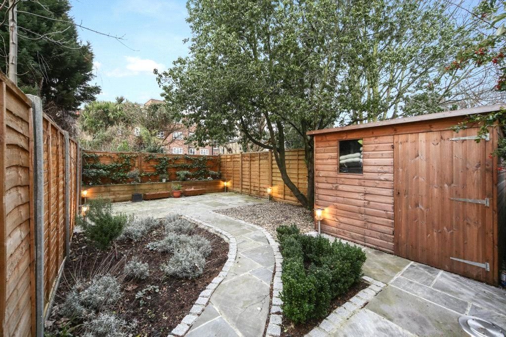 Property photo 3 of 7 Garden