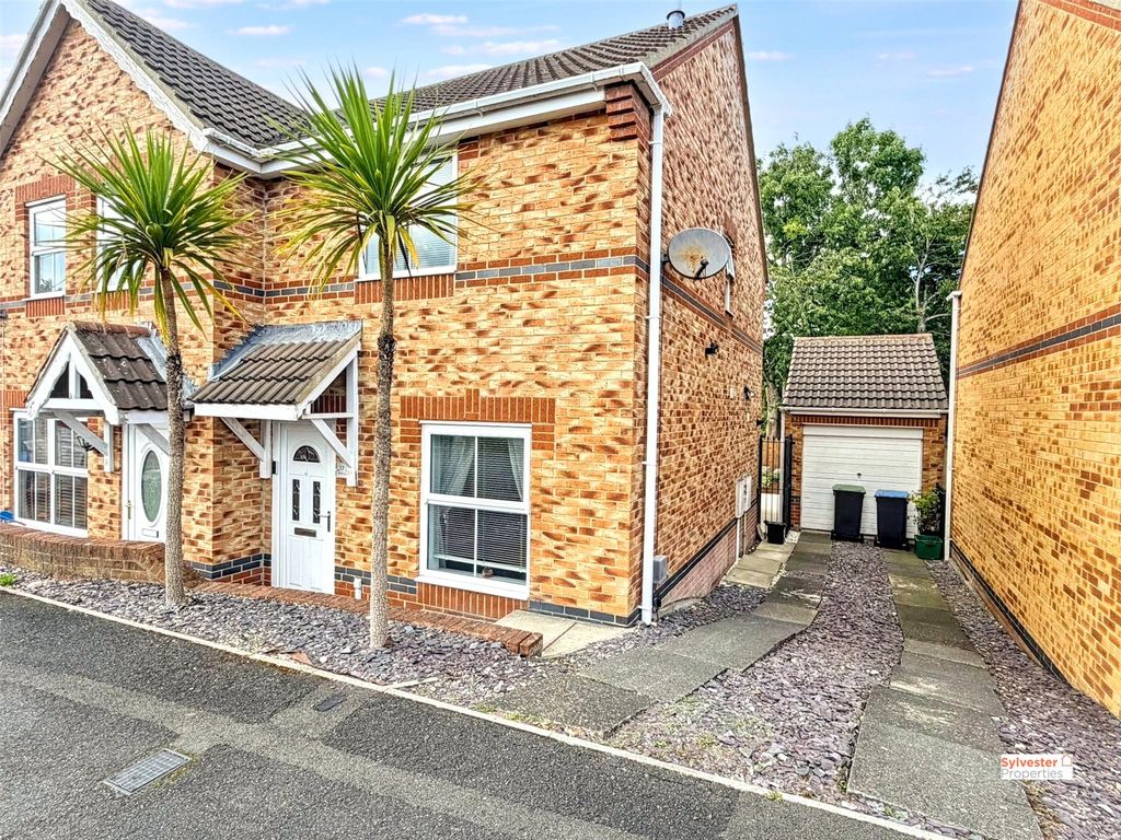 Property photo 2 of 19 Picture No. 08