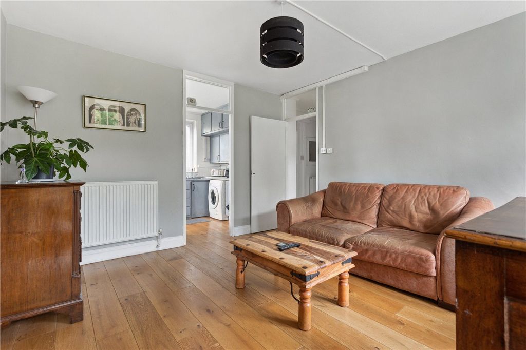 Property photo 2 of 12 Picture No. 04