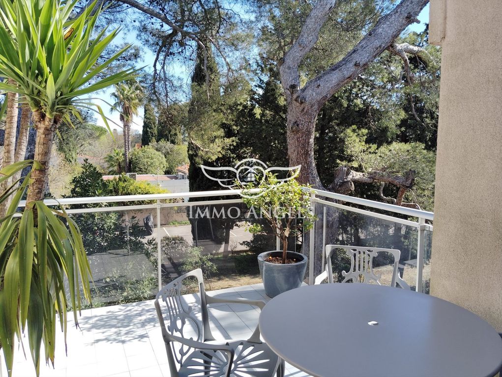 Property photo 1 of 13 Premium Location For This Magnificent 99m² T4 With Large Terrace