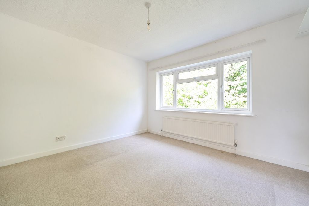 Property photo 3 of 7 Picture No. 02