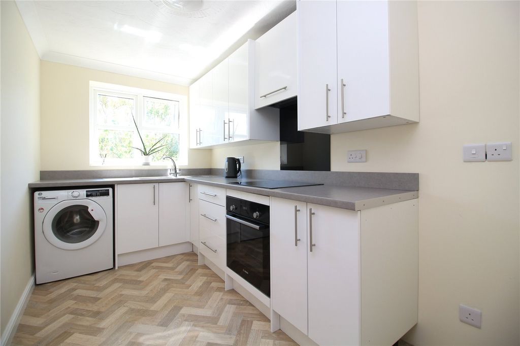 Property photo 2 of 10 Picture No. 02