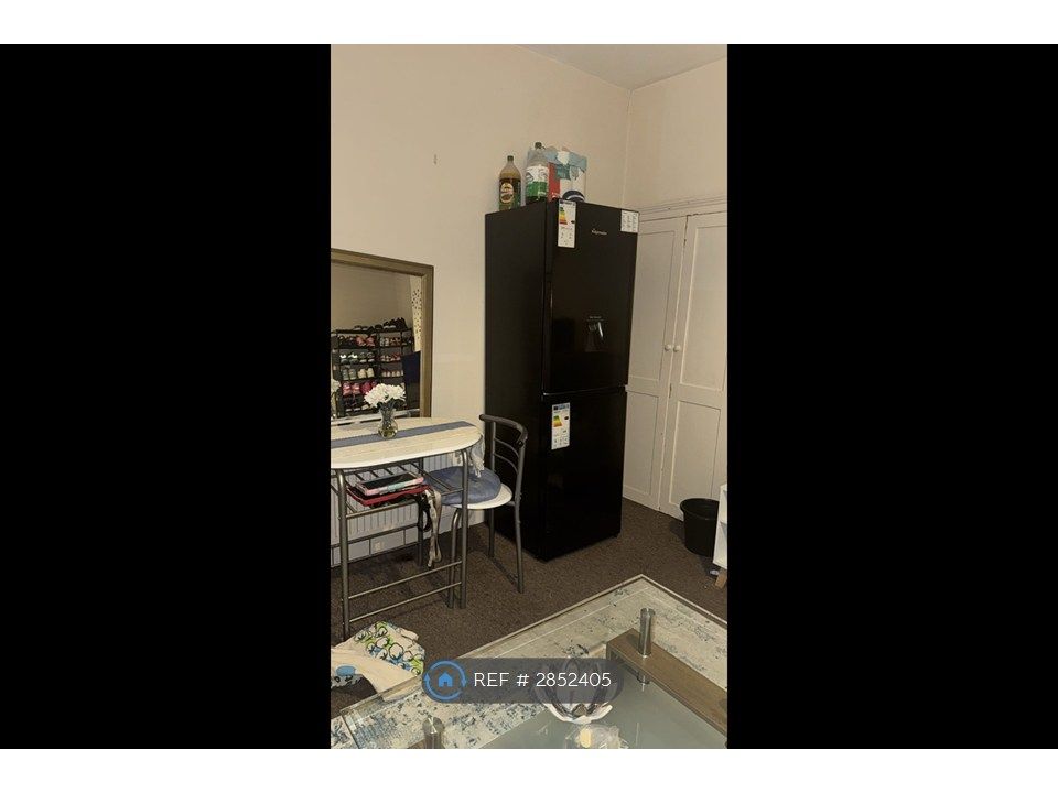 Property photo 2 of 3