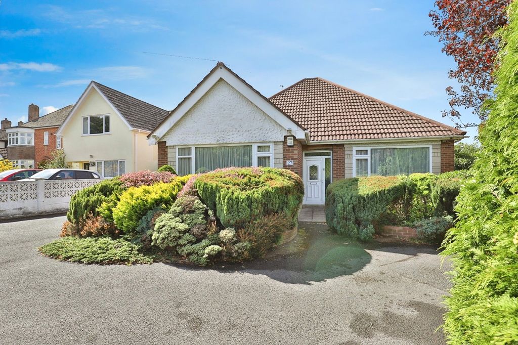 Property photo 1 of 18 Photo