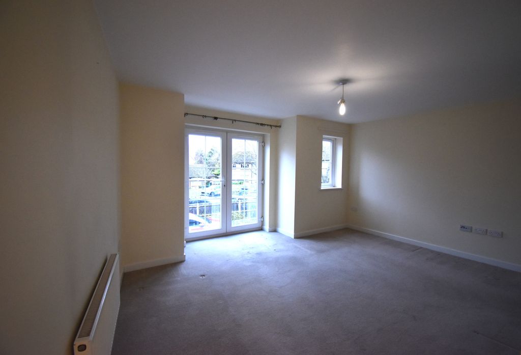 Property photo 3 of 6