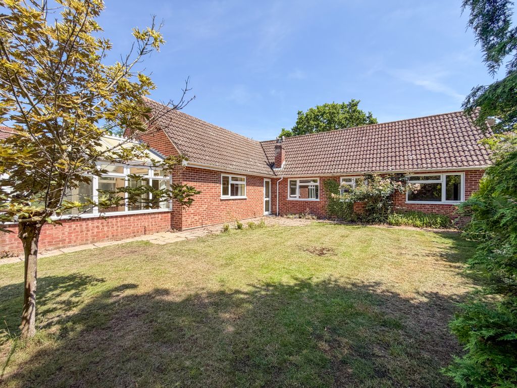 Property photo 2 of 33 Img_1109