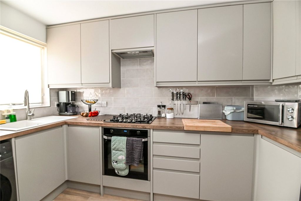 Property photo 3 of 18 Picture No. 05