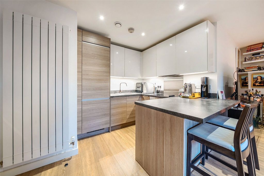 Property photo 2 of 22 Picture No. 03