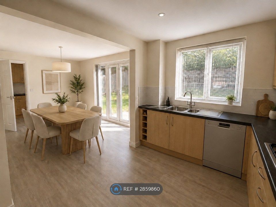 Property photo 3 of 13 Dining Area
