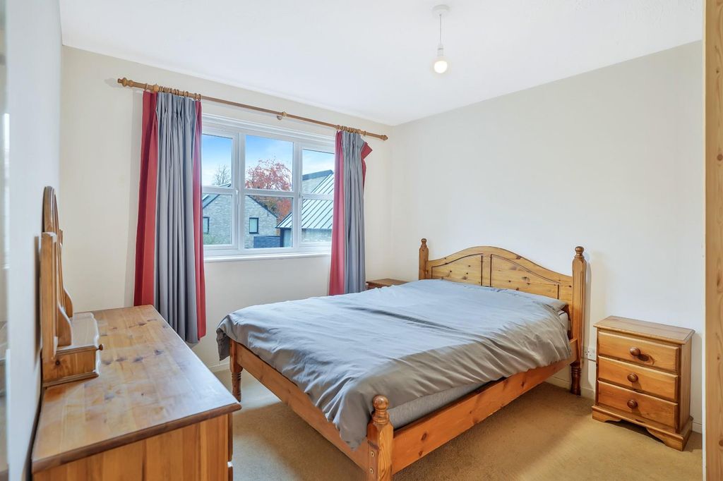 Property photo 1 of 9 1.Jpg