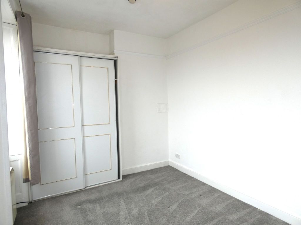 Property photo 3 of 4 Picture 3